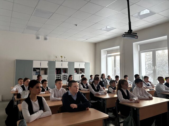 Урок мужества в 6А классе «День воинской славы России- день разгрома фашистских войск в Сталинградской битве»