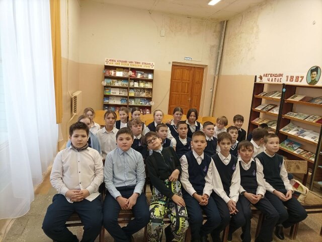 Урок мужества для 5В,8В,9В классов в центре семейного чтения имени В.И.Чапаева «Блокадный дневник Тани Воссоевич»